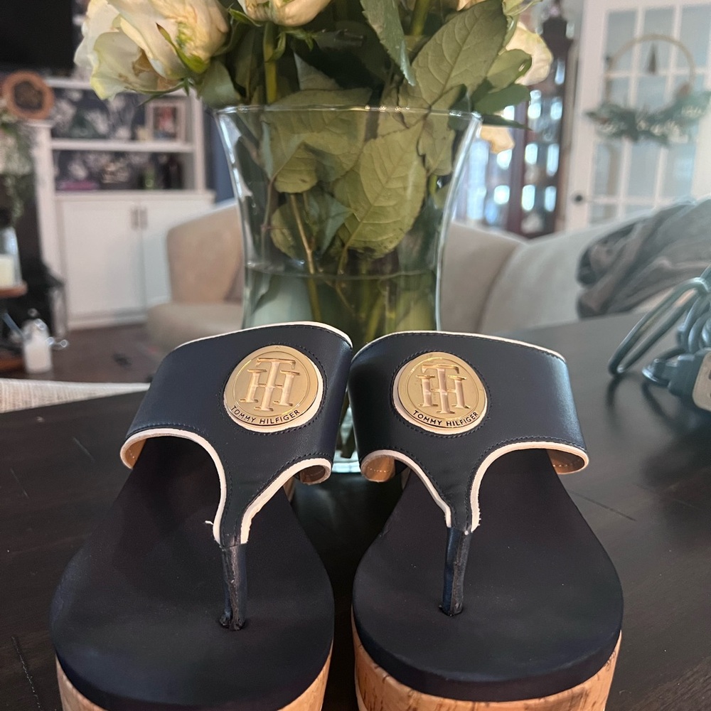 Tommy Hilfiger Women's Black Sandals